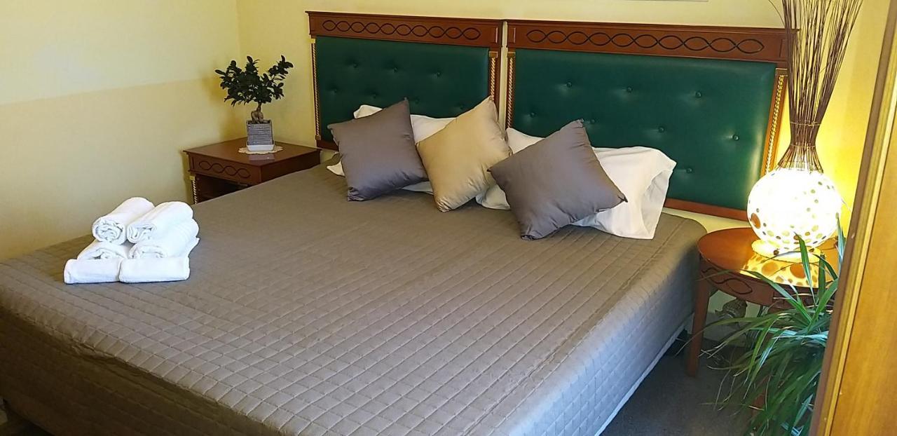 וילה סן ג'ובאני Hotel La Conca מראה חיצוני תמונה