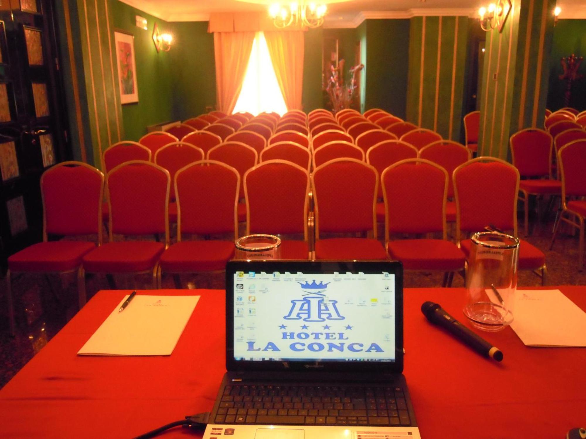 וילה סן ג'ובאני Hotel La Conca מראה חיצוני תמונה