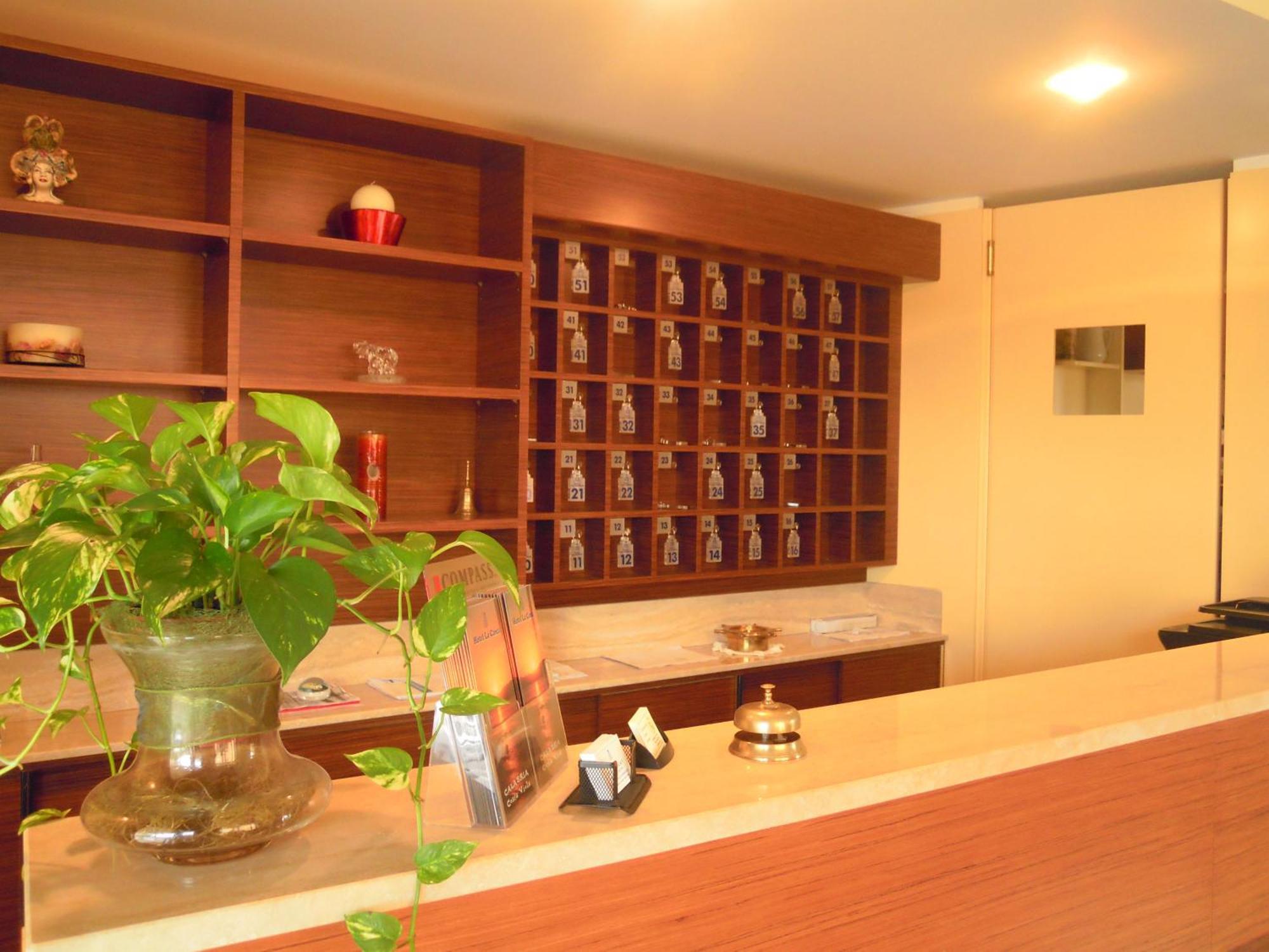 וילה סן ג'ובאני Hotel La Conca מראה חיצוני תמונה