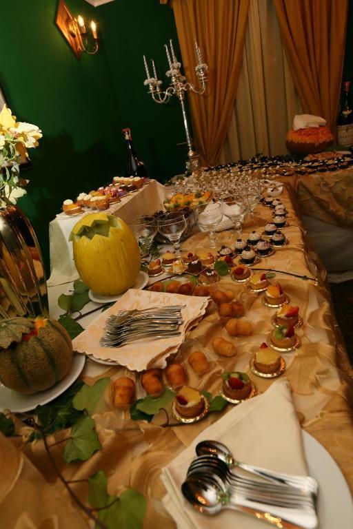 וילה סן ג'ובאני Hotel La Conca מראה חיצוני תמונה
