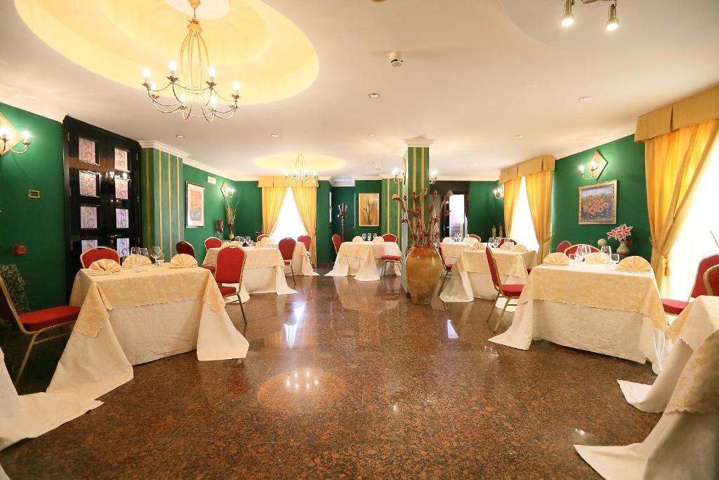וילה סן ג'ובאני Hotel La Conca מראה חיצוני תמונה